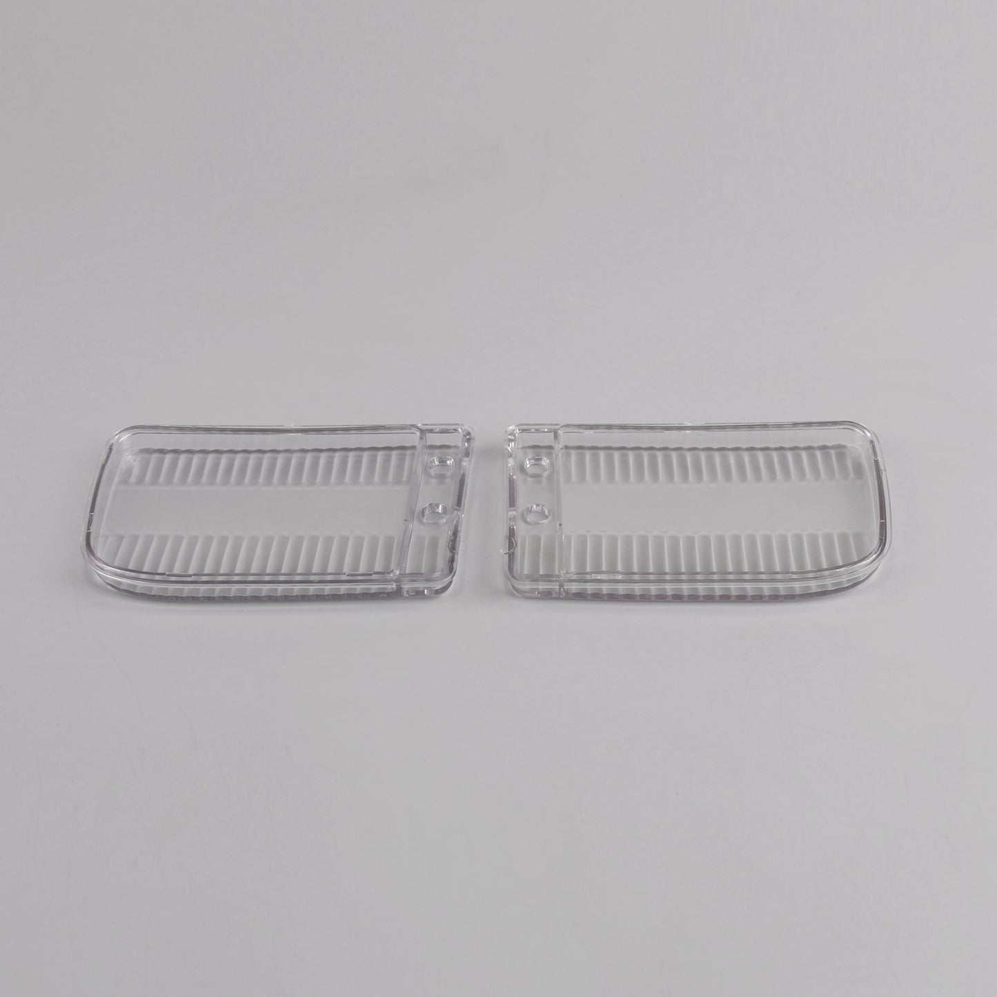 1982-1991 BMW E30 318i 318is Pair Front Bumper Fog Lights Clear Plastic Lens